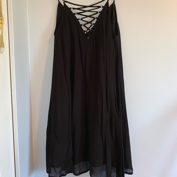 Reversible Black Dress - Picture 2 of 3